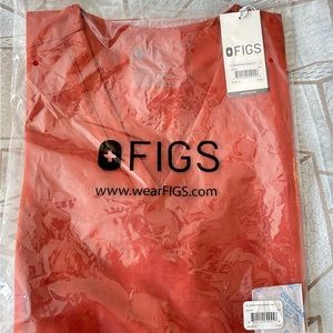 Figs Auburn large scrub top